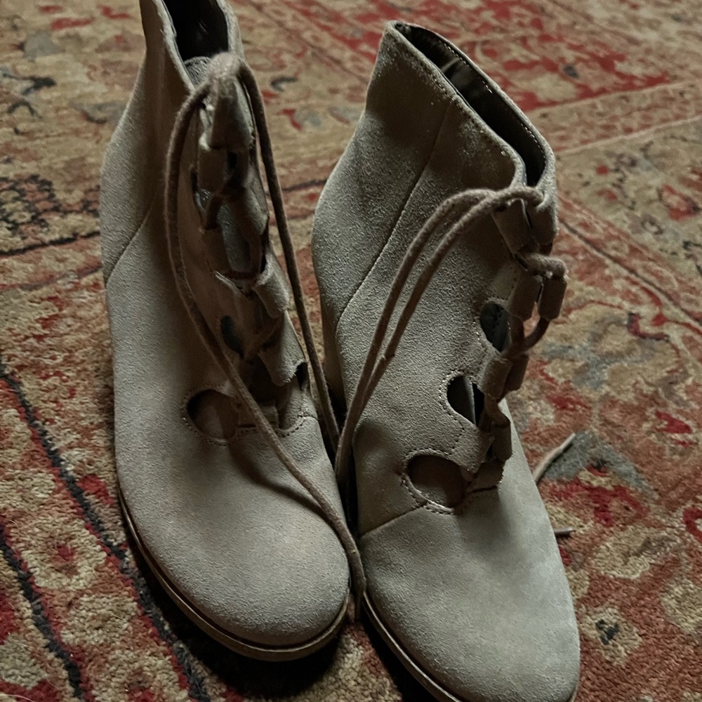 Women’s Heeled Boot